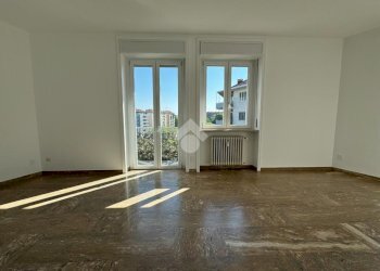 Four-room apartment Via Pisanello, Milano (neighborhood Gambara) - photo 18