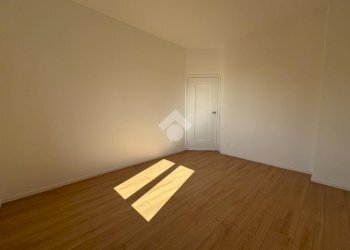 Four-room apartment Via Pisanello, Milano (neighborhood Gambara) - photo 26