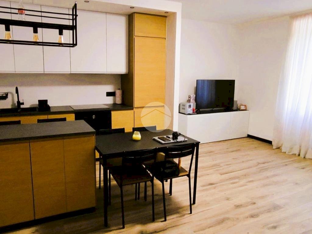 Two-room apartment Via arcangelo corelli, Milano (neighborhood Ortica) - photo 1