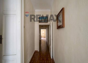 Hall / corridoio - Casa indipendente Via Vittorio Veneto
 
36-38, Campi Salentina - foto 2