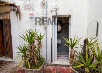 Casa all\'aperto - Casa indipendente Via Vittorio Veneto
 
36-38, Campi Salentina - foto 12