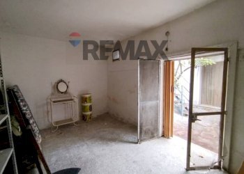Stanza vuota - Casa indipendente Via Vittorio Veneto
 
36-38, Campi Salentina - foto 15