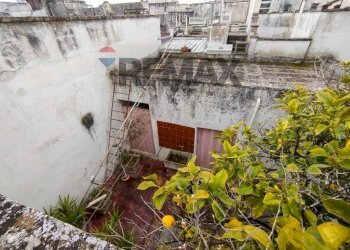 Edificio all\'aperto - Casa indipendente Via Vittorio Veneto
 
36-38, Campi Salentina - foto 16