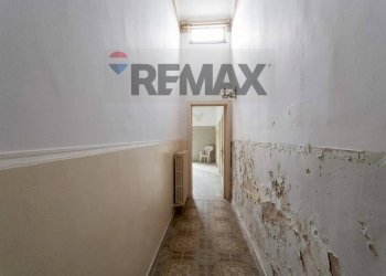 Hall / corridoio - Casa indipendente Via Conciliazione
 
63, Campi Salentina - foto 8