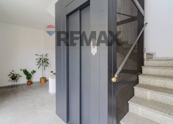 Ricezione / Lobby - Four-room apartment VIA GIOVANI MERULA
 
26, Vigevano - photo 4