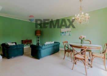 Sala da pranzo - Four-room apartment VIA GIOVANI MERULA
 
26, Vigevano - photo 6