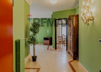 Hall / corridoio - Four-room apartment VIA GIOVANI MERULA
 
26, Vigevano - photo 8