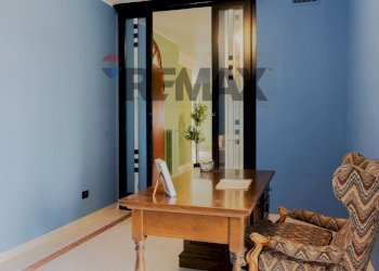 Sala da pranzo - Four-room apartment VIA GIOVANI MERULA
 
26, Vigevano - photo 22