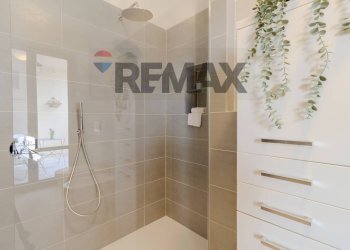Bagno - Four-room apartment VIA GIOVANI MERULA
 
26, Vigevano - photo 25