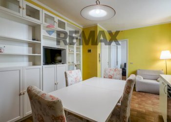 Sala da pranzo - Appartamento via Trento
 
54, Toscolano-Maderno - foto 8