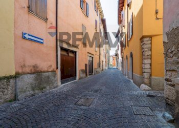 Edificio all\'aperto - Appartamento via Trento
 
54, Toscolano-Maderno - foto 23