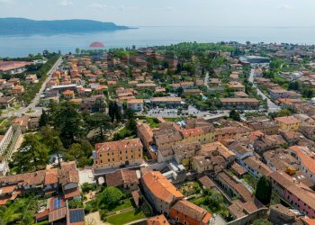 Vista delle montagne - Appartamento via Trento
 
54, Toscolano-Maderno - foto 28
