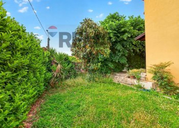 Giardino - Casa semi indipendente via del marmo
 
87, Botticino - foto 24