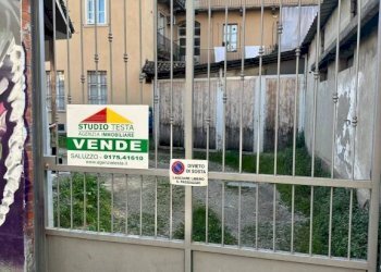 Zona - Box via Giacinto Carena, 17, Torino (zona San Donato) - foto 1