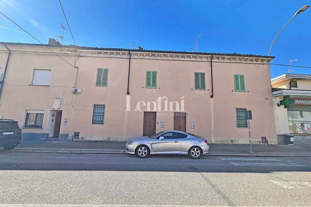 Facciata - Villa via Borgoratto, 62, Candia Lomellina - foto 1