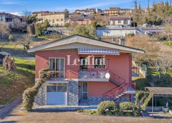 Facciata - Villa via Asilo, 2, Ottiglio - foto 8