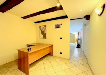 Disimpegno - Negozio via Santa Croce, 16, Moncalieri - foto 22