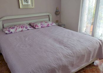 Camera da letto - Bilocale via San Vincenzo, 24, Vallecrosia - foto 14