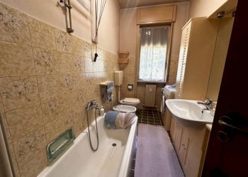 Bagno - Three-room apartment via Campo dei Fiori, 49, Gallarate - photo 24