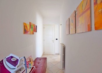 Corridoio - Four-room apartment via Generale Carlo Alberto Dalla Chiesa, Pianfei - photo 24