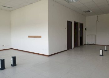 Interno non residenziale - Ufficio via dei Muratori, 4, Parma - foto 8