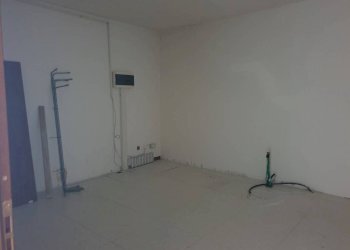 Interno non residenziale - Ufficio via dei Muratori, 4, Parma - foto 16