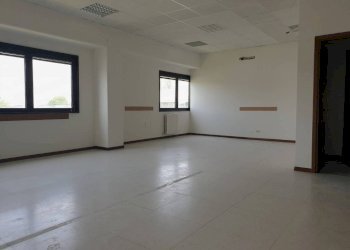 Ufficio - Office via dei Muratori, 4, Parma - photo 2