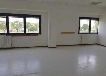 Ufficio - Office via dei Muratori, 4, Parma - photo 3