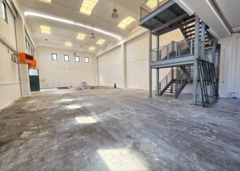 Interno non residenziale - Capannone via Piero Gobetti, Signa - foto 7