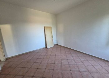 Camera da letto - Four-room apartment via 20 Settembre, Signa - photo 2
