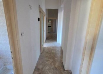 Corridoio - Four-room apartment via 20 Settembre, Signa - photo 12