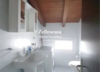Bagno - Two-room apartment Crevalcore - photo 6