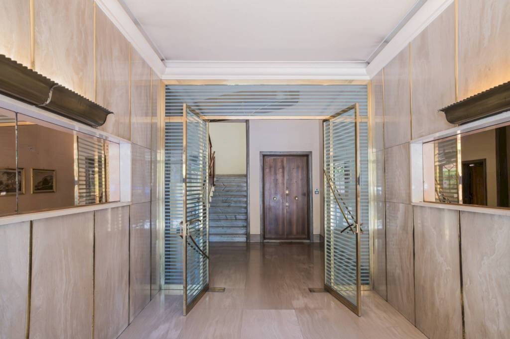 Interno palazzo - Trilocale via Ugo Balzani, Roma - foto 3