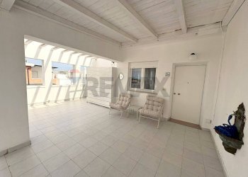 Terrazza - Appartamento CONTRADA CANNAFRESCA
 
SNC, Margherita di Savoia - foto 2