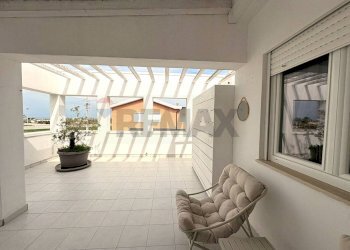 Terrazza - Appartamento CONTRADA CANNAFRESCA
 
SNC, Margherita di Savoia - foto 4