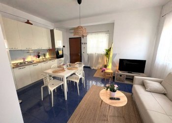 Sala da pranzo - Appartamento CONTRADA CANNAFRESCA
 
SNC, Margherita di Savoia - foto 9
