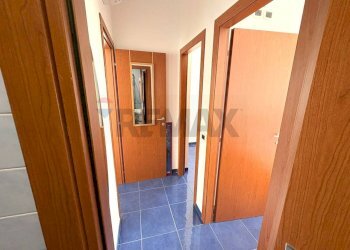 Hall / corridoio - Appartamento CONTRADA CANNAFRESCA
 
SNC, Margherita di Savoia - foto 16