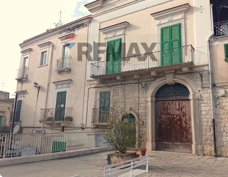 Edificio all\'aperto - Independent house PIAZZA GIOVANNI BOVIO
 
31, Minervino Murge - photo 3