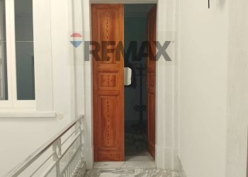 Hall / corridoio - Independent house PIAZZA GIOVANNI BOVIO
 
31, Minervino Murge - photo 12