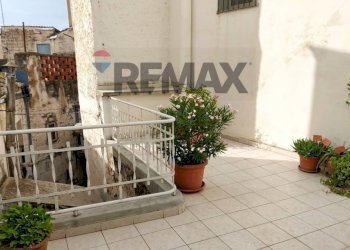 Terrazza - Independent house PIAZZA GIOVANNI BOVIO
 
31, Minervino Murge - photo 41