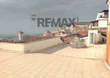 Terrazza - Independent house PIAZZA GIOVANNI BOVIO
 
31, Minervino Murge - photo 52