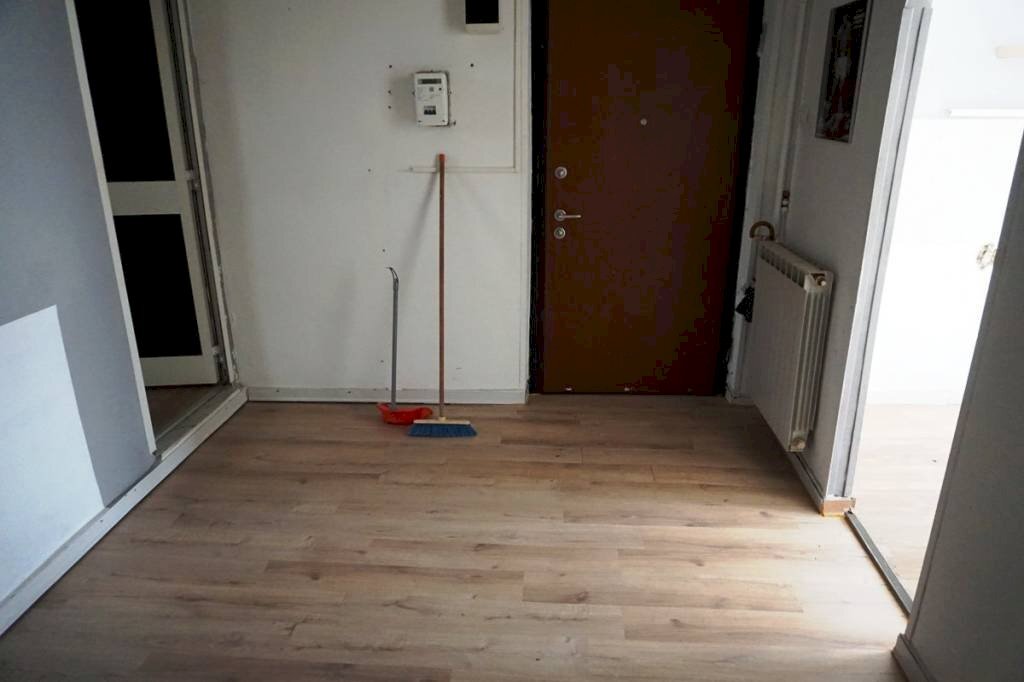 Ingresso - Bilocale via Liberti, 13, Genova (zona Sampierdarena) - foto 2