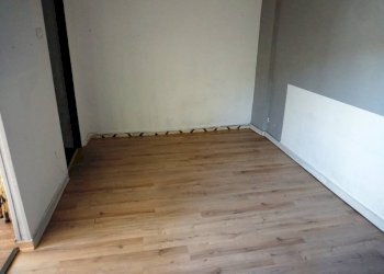 Stanza non arredata - Bilocale via Liberti, 13, Genova (zona Sampierdarena) - foto 4