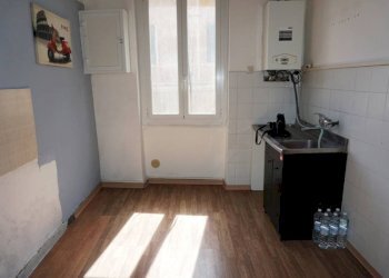 Cucina - Bilocale via Liberti, 13, Genova (zona Sampierdarena) - foto 7