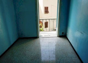 Camera da letto - Quadrilocale via Liberti, 13, Genova (zona Sampierdarena) - foto 4