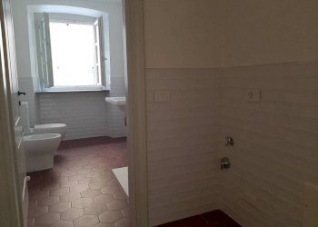 Bagno - Quadrilocale piazza della Bollente, Acqui Terme - foto 13