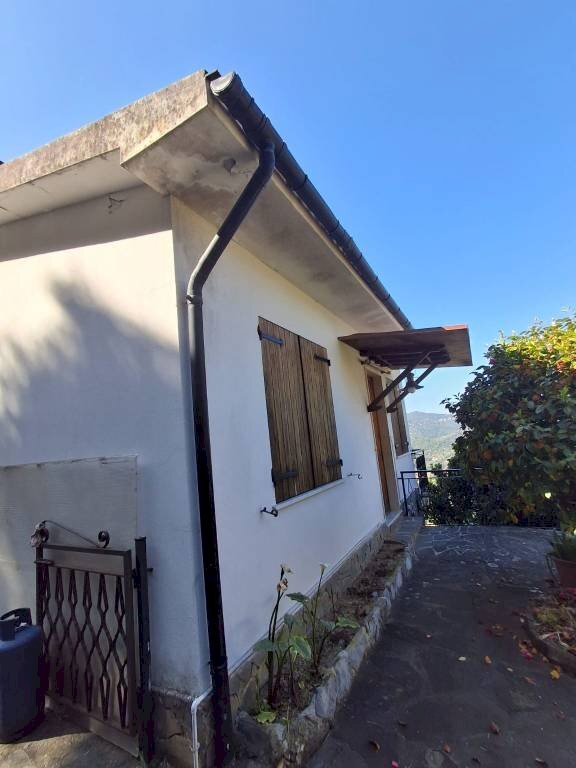 Facciata - Villa hamlet San Massimo, Rapallo - photo 2