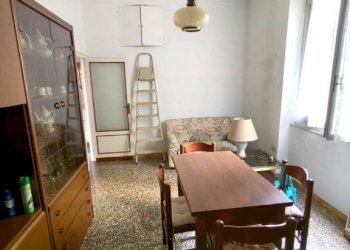 Salone - Two-room apartment via Pierino Negrotto Cambiaso, 1, Genova (neighborhood Sampierdarena) - photo 13