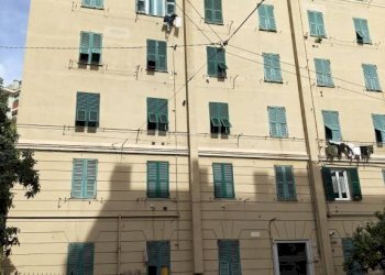 Facciata - Two-room apartment via Pierino Negrotto Cambiaso, 1, Genova (neighborhood Sampierdarena) - photo 21