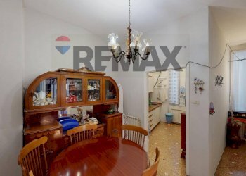 Sala da pranzo - Quadrilocale Vico Usodimare
 
2, Genova - foto 3
